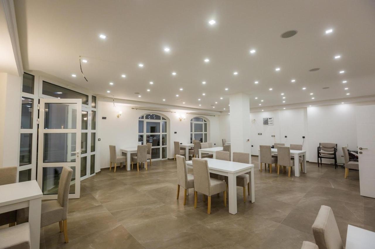 Hotel Dapcevic Cetinje Exterior photo