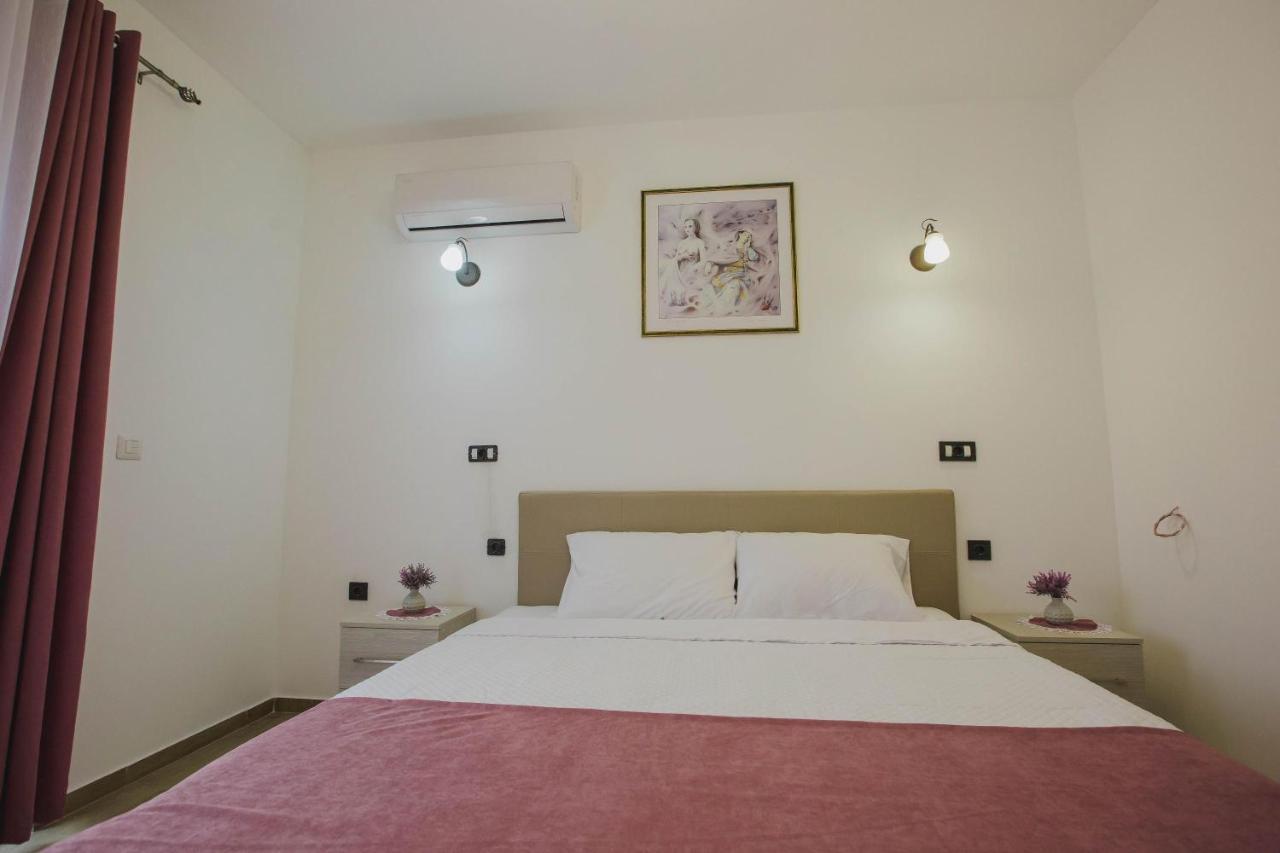 Hotel Dapcevic Cetinje Exterior photo