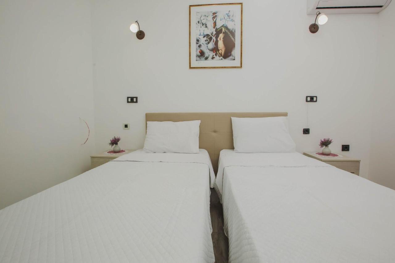 Hotel Dapcevic Cetinje Exterior photo